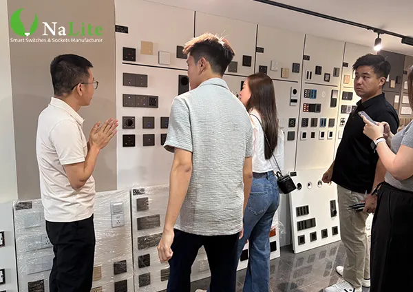 Malaysia Smart Home Distributor Clarence Explores IoT Switch & Lighting Solutions at Factory